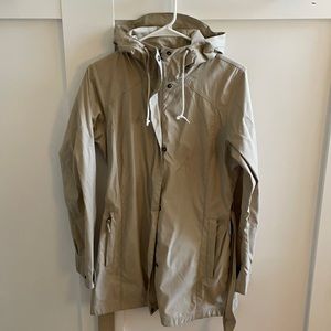 Columbia lightweight rain jacket